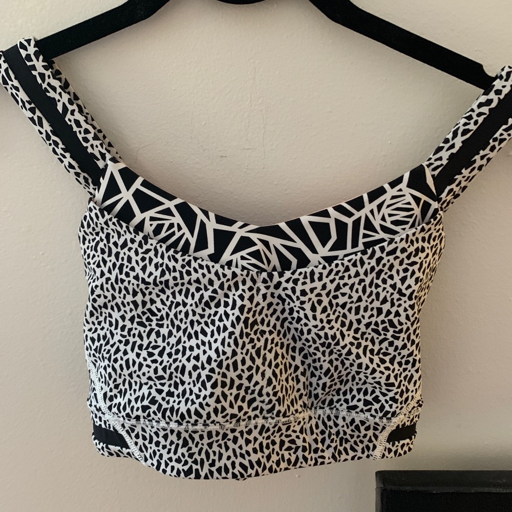 Lululemon cross back bra